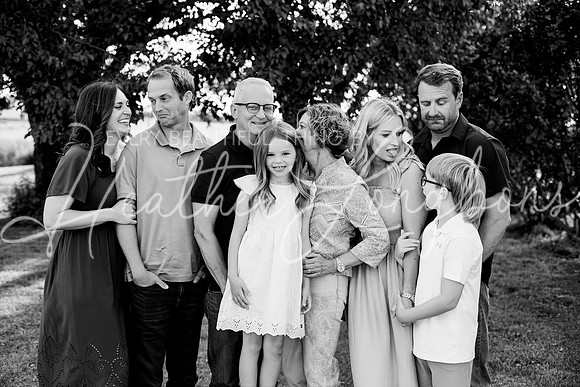 Holman Extended Family BW (6)