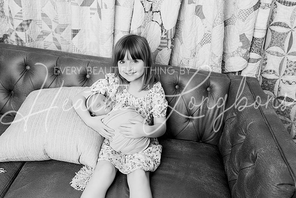 Ruby Johnston Newborn-11BW