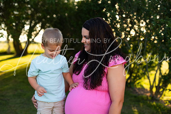 Tyler and Mackenzie Maternity 2024-51