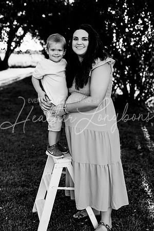 Tyler and Mackenzie Maternity 2024-46BW