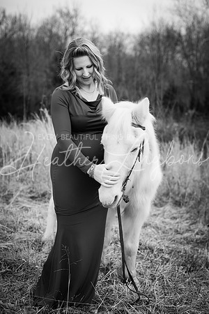 St Ledger maternity-67BW