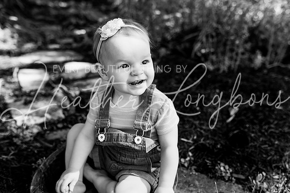 Dusti One Year-17BW