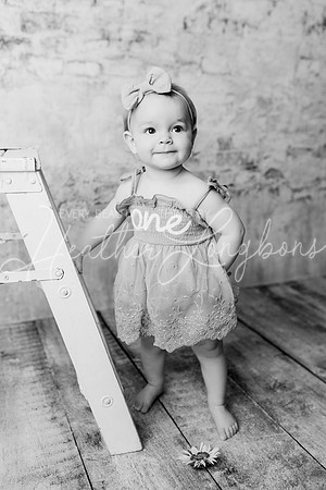 Dusti One Year-67BW