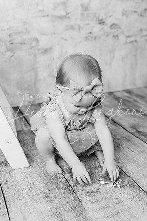 Dusti One Year-70BW