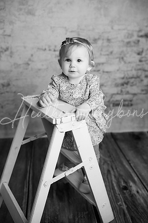 Ellaretta one year-19BW