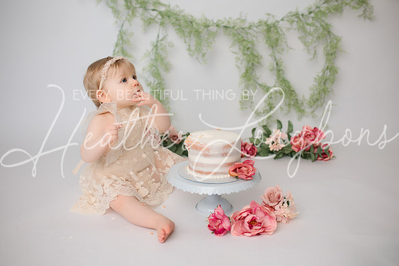 Ellaretta one year-56