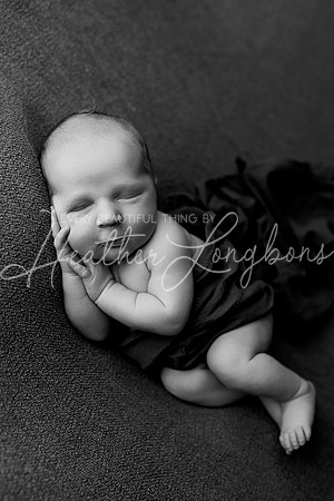 Paul Webb Newborn-3BW