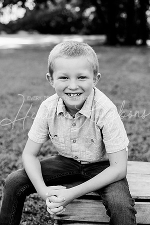 Cunningham Ext Family-80BW