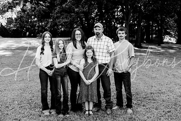 Cunningham Ext Family-102BW