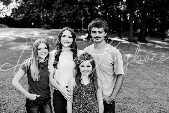 Cunningham Ext Family-109BW