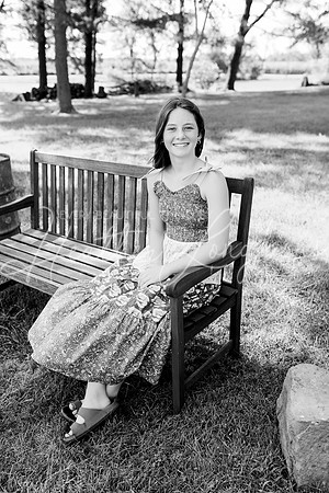 Roser Extended family-16BW