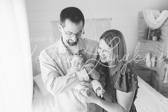 Finley Newborn-24BW