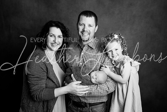 Dane Newborn-25BW
