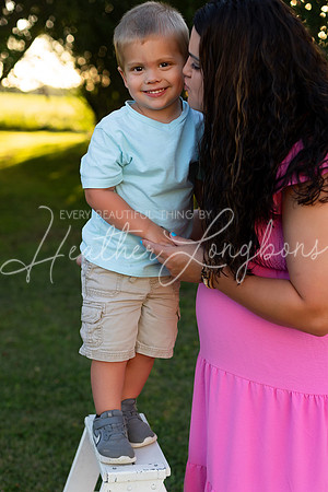 Tyler and Mackenzie Maternity 2024-48