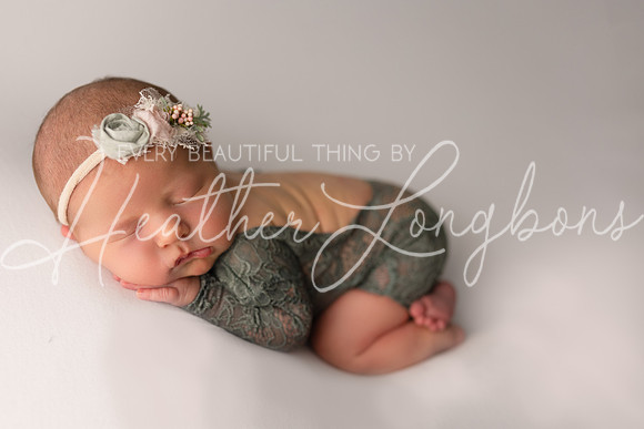 Finley Newborn-37