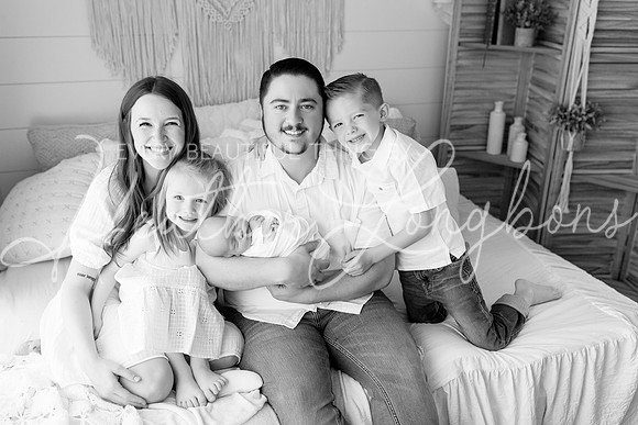 Luka Newborn-4BW
