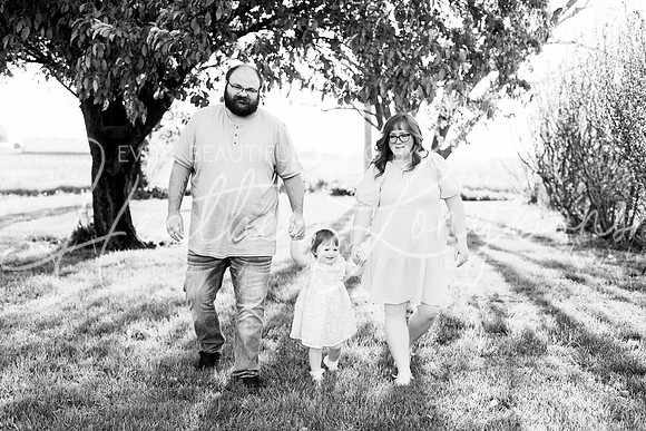Scarlett 2 years-6BW