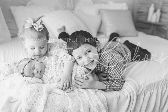 Finley Newborn-31BW