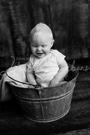Dawson 1 year-32BW