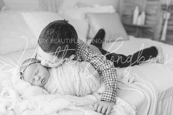 Finley Newborn-29BW