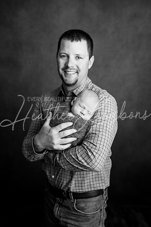Dane Newborn-11BW