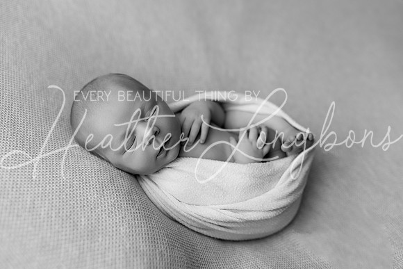 Dane Newborn-22BW