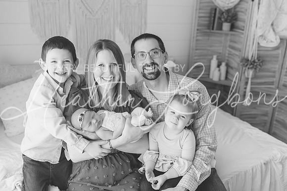 Finley Newborn-16BW