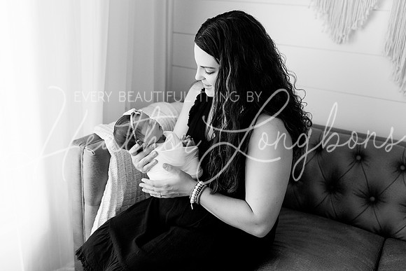 Emery Newborn-16BW