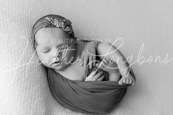 Rosemary Newborn-7BW