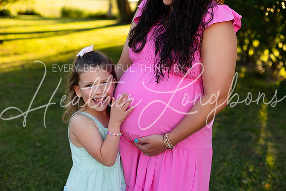Tyler and Mackenzie Maternity 2024-43