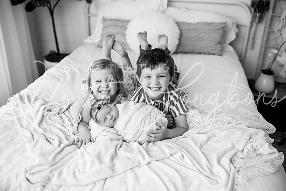 Annie newborn-5BW
