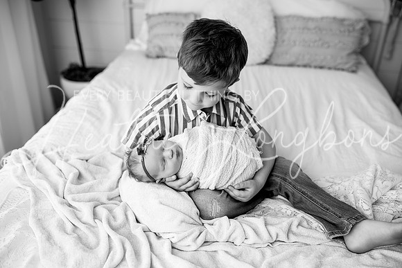 Annie newborn-8BW
