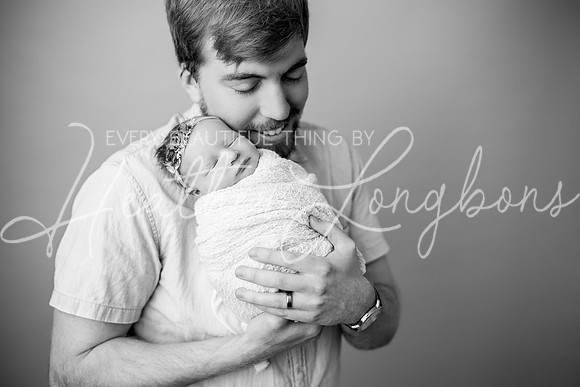 Annie newborn-18BW