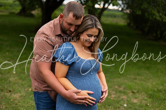 Staples Maternity-14