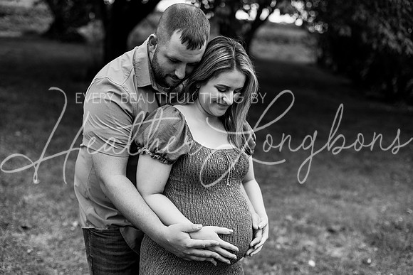 Staples Maternity-14BW