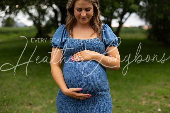 Staples Maternity-15