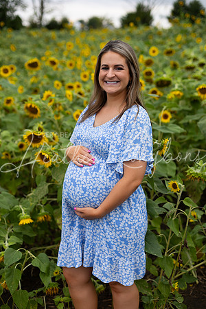 Staples Maternity-20