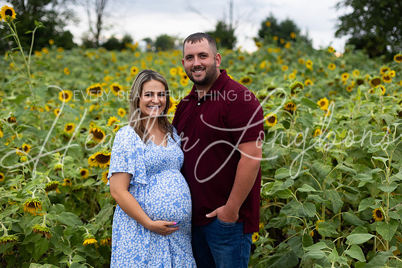 Staples Maternity-27