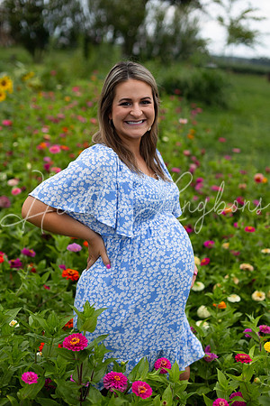 Staples Maternity-45