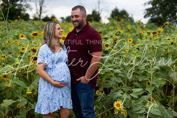 Staples Maternity-33
