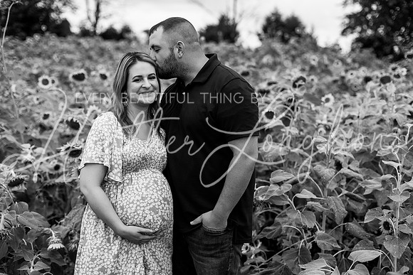 Staples Maternity-35BW