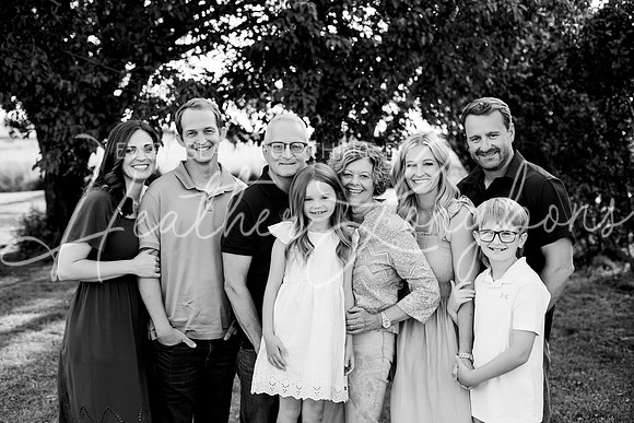 Holman Extended Family BW (5)