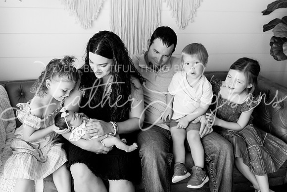 Emery Newborn-1BW