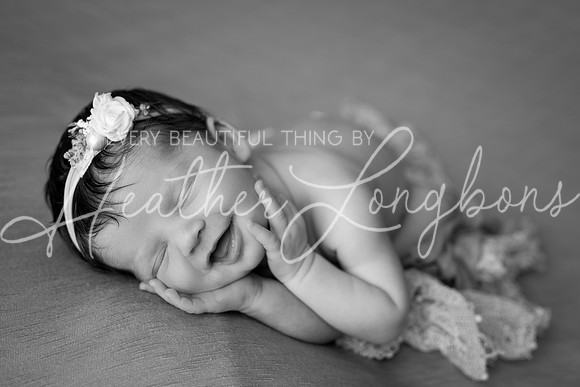 Oaklynn newborn-19BW