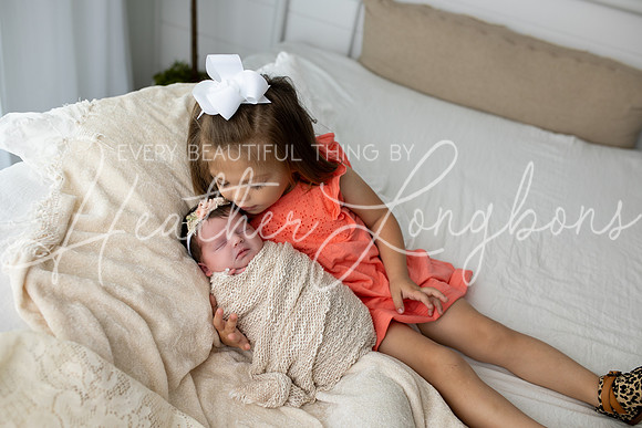 Oaklynn newborn-8