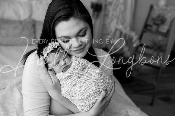 Oaklynn newborn-10BW