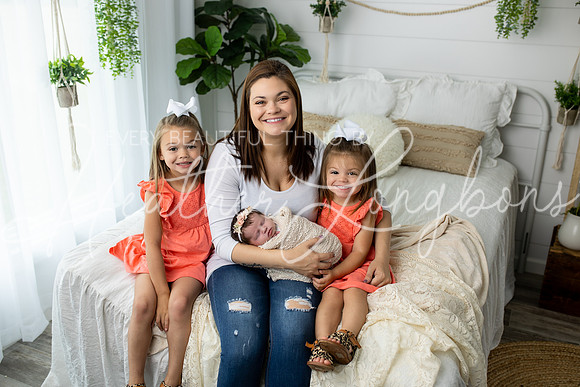 Oaklynn newborn-12