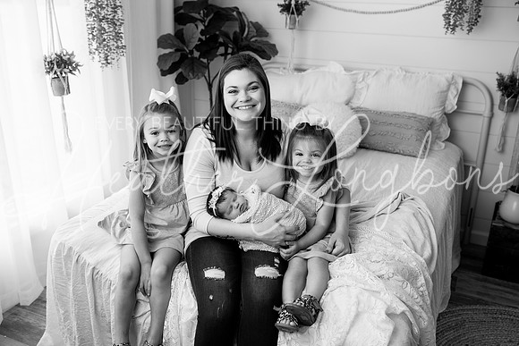 Oaklynn newborn-12BW