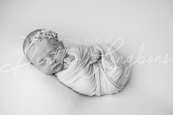 Ainsley newborn-9BW