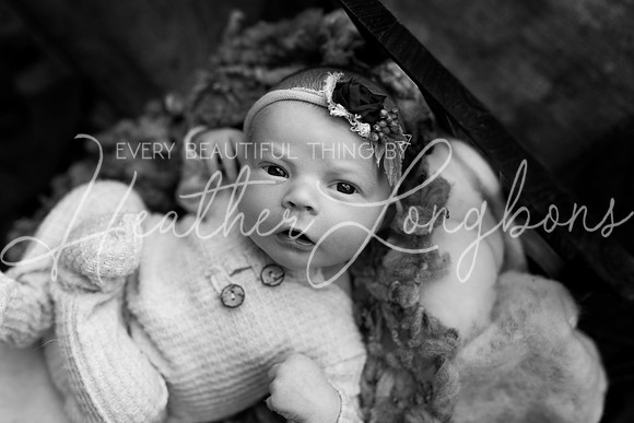 Johanna newborn-13BW